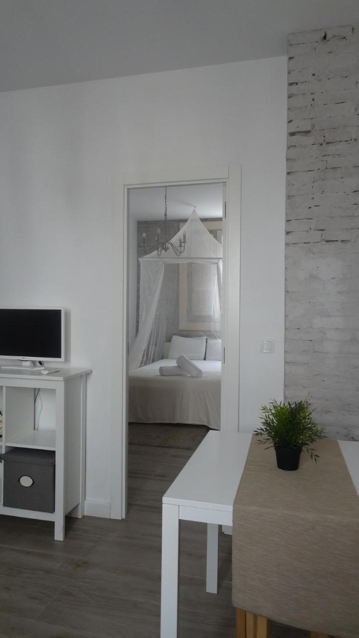 Suites By Eric Olsan Valencia Exterior photo